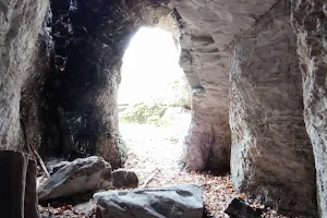 Jeskyně image