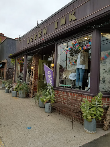Boutique «Green Ink», reviews and photos, 89 Brown St, North Kingstown, RI 02852, USA