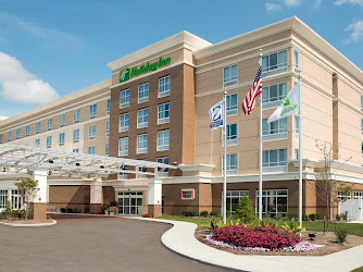 Holiday Inn Indianapolis Airport, an IHG Hotel