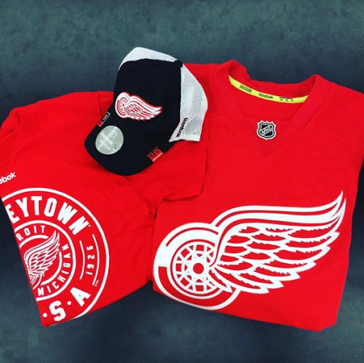 Sportswear Store «Rally House Shelby Charter Township», reviews and photos, 14257 Hall Rd, Shelby Charter Township, MI 48315, USA