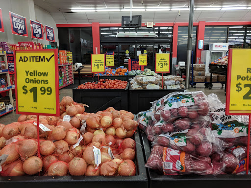 Grocery Store «Save-A-Lot», reviews and photos, 1415 S 14th St, Leesburg, FL 34748, USA