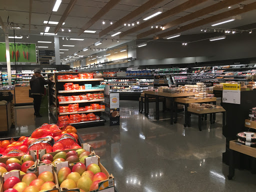 Department Store «Target», reviews and photos, 28201 Diehl Rd, Warrenville, IL 60555, USA