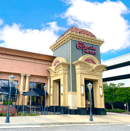 Restaurant «The Cheesecake Factory», reviews and photos, 2075 North Point Cir, Alpharetta, GA 30022, USA