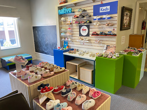 Shoe Store «Lonnie Young Shoes», reviews and photos, 2203 Bandywood Dr, Nashville, TN 37215, USA