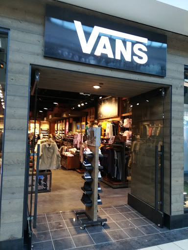 Shoe Store «Vans», reviews and photos, 2601 Preston Rd, Frisco, TX 75034, USA