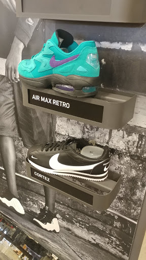 Sporting Goods Store «Nike Factory store», reviews and photos, 6699 N Landmark Dr, Park City, UT 84098, USA