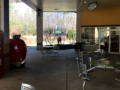 Outlet Mall «Tanger Outlet Tilton», reviews and photos, 120 Laconia Rd, Tilton, NH 03276, USA