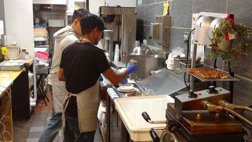 Dessert Shop «Little Gem Belgian Waffles», reviews and photos, 2468 Telegraph Ave A, Berkeley, CA 94704, USA