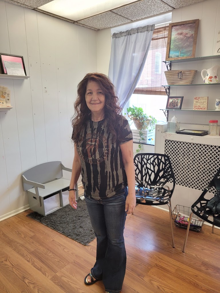 Metropolitan A Full Services Salon 21502