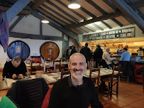 Atmosphère du Restaurant basque La Txunga à Bayonne - n°3