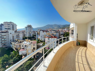 Bia Kolo Immobilier International à Asnières-sur-Seine