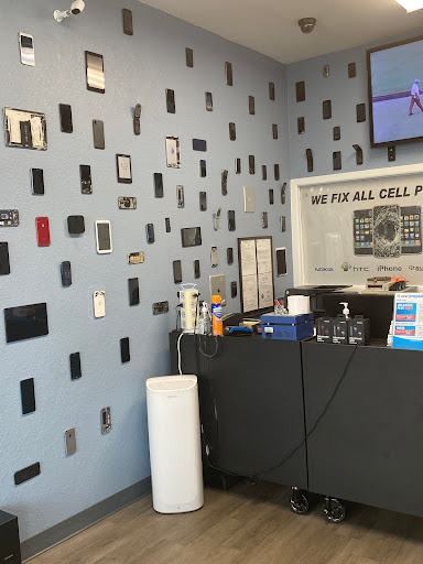 Cell Phone Store «My Cell Phone Doctor», reviews and photos, 3934 S Dale Mabry Hwy, Tampa, FL 33611, USA