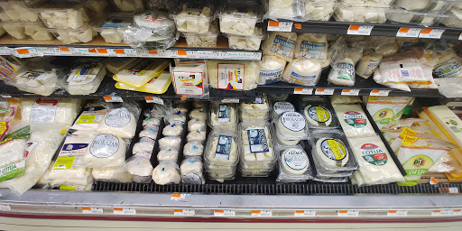 Grocery Store «Bravo Supermarkets», reviews and photos, 2701 N Hiawassee Rd, Orlando, FL 32818, USA