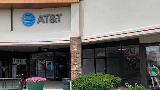 Cell Phone Store «AT&T», reviews and photos, 2100 Dixwell Ave Suite 200, Hamden, CT 06514, USA