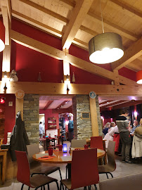 Atmosphère du Restaurant Chez Félix à Peisey-Nancroix - n°7