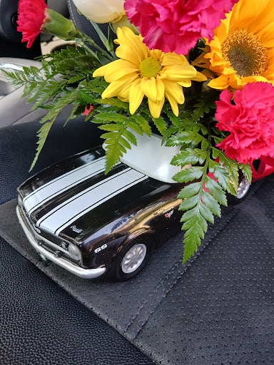 Florist «Treasures To Adore», reviews and photos, 1313 Carolyn Ct, Humble, TX 77338, USA