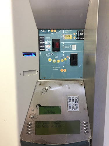 Token Machine Laundromat (self service) - Brussel