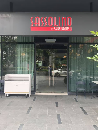 Sassolino - Italian with a Twist