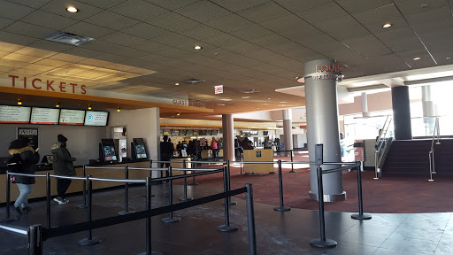 Shopping Mall «The Shops at Roosevelt Collection», reviews and photos, 150 W Roosevelt Rd, Chicago, IL 60605, USA