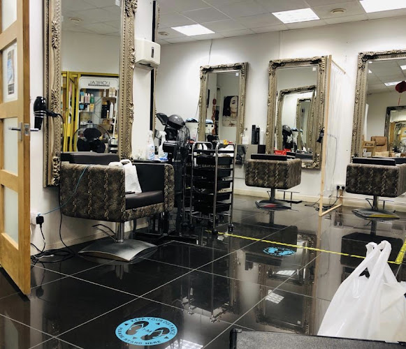 Only You Studio (Hair&Beauty)