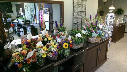Florist «Concord Flower Shop», reviews and photos, 135 Commonwealth Ave, Concord, MA 01742, USA
