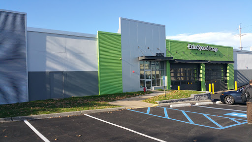 Storage Facility «Extra Space Storage», reviews and photos, 501 Schuyler Ave, Lyndhurst, NJ 07071, USA
