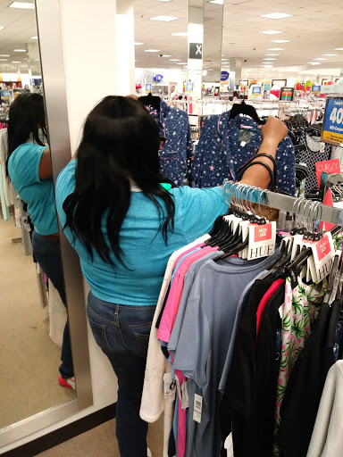 Department Store «Belk», reviews and photos, 28 Shelter Cove Ln #100, Hilton Head Island, SC 29928, USA