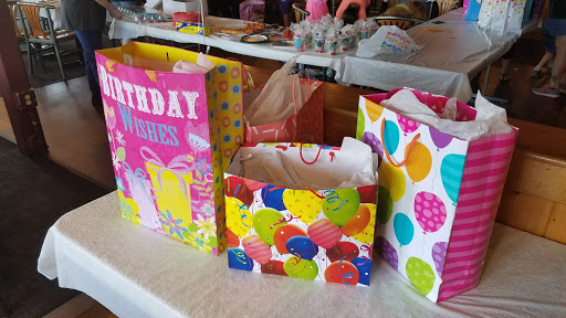 Bowling Alley «Ford Lanes Bowling Center», reviews and photos, 23100 Van Born Rd, Dearborn Heights, MI 48125, USA