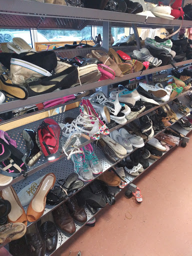 Thrift Store «Goodwill Port St. Lucie/Gatlin Store & Donation Center», reviews and photos