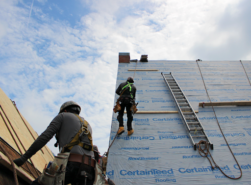 Roofing Contractor «Artisan Quality Roofing», reviews and photos, 1600 Olive Chapel Rd suite 144, Apex, NC 27502, USA