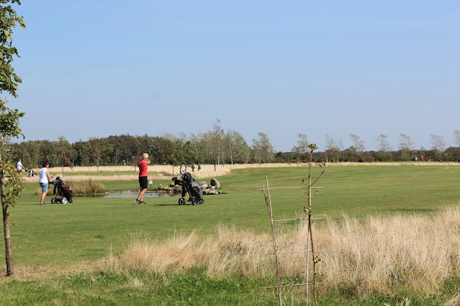 Anmeldelser af Outrup Golfbane i Skive - Golfklub
