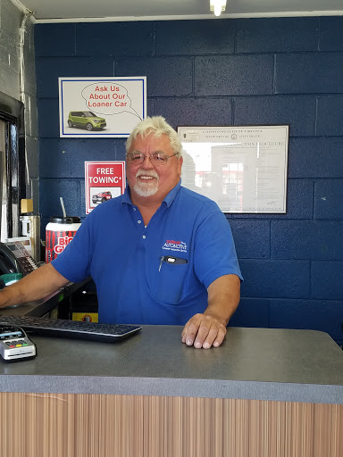 Oil Change Service «Cutshaw Automotive», reviews and photos, 3105 Cutshaw Ave, Richmond, VA 23230, USA