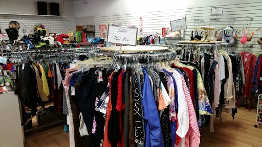 Consignment Shop «One Stop Thrift and Consignment», reviews and photos, 352 Hartford Turnpike, Vernon, CT 06066, USA
