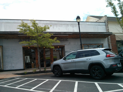 Clothing Store «Eddie Bauer», reviews and photos, 200 Evergreen Way #232, South Windsor, CT 06074, USA