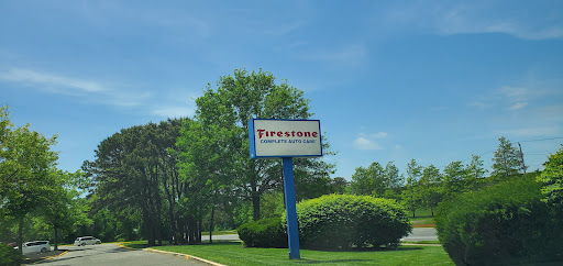 Tire Shop «Firestone Complete Auto Care», reviews and photos, 700 E Patchogue Yaphank Rd #70, Medford, NY 11763, USA