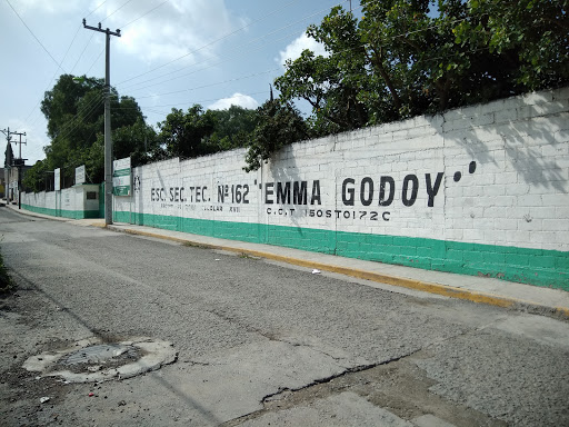 Escuela Secundaria Técnica N°162 Emma Godoy