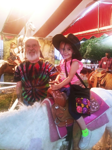 Association or Organization «Mendocino County Fair and Apple Show», reviews and photos