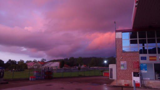 CAMPIEZO Service Station en Solórzano, Cantabria