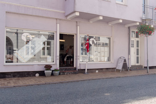 Sanne, Salon in Gråsten, Gråsten