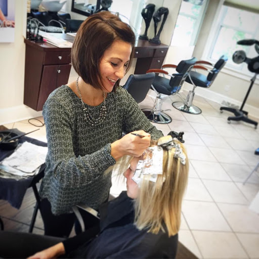 Hair Salon «Moda Capelli Hair & Skin Salon», reviews and photos, 1172 Post Rd, Fairfield, CT 06824, USA