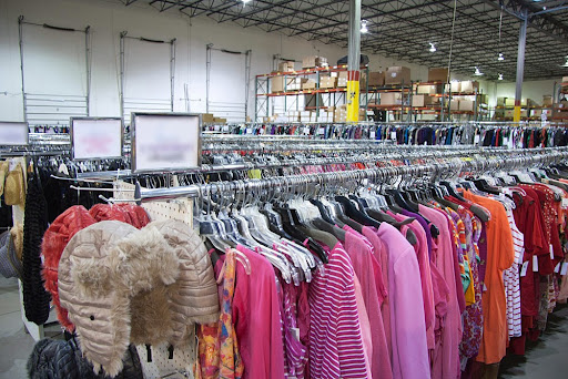 Discount Store «Discount Fashion Warehouse Dublin», reviews and photos, 6599 Dublin Center Dr, Dublin, OH 43017, USA