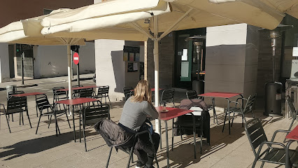 La Porxada, restaurante pizzería - Av. de Canaletes, 23, 08290 Cerdanyola del Vallès, Barcelona, Spain