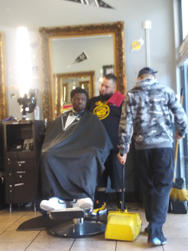Barber Shop «VIP Barber Shop», reviews and photos, 2251 W Rosecrans Ave, Compton, CA 90222, USA
