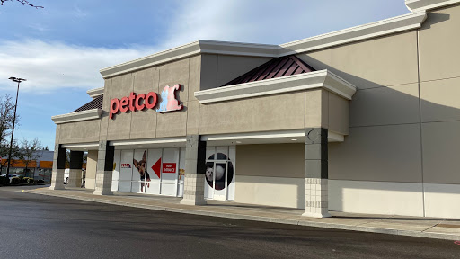 Pet Supply Store «Petco Animal Supplies», reviews and photos, 18200 NW Evergreen Pkwy, Beaverton, OR 97006, USA