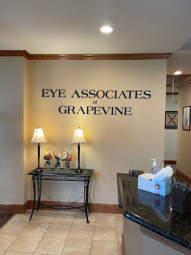 Optometrist «Eye Associates of Grapevine», reviews and photos, 819 Ira E Woods Ave, Grapevine, TX 76051, USA