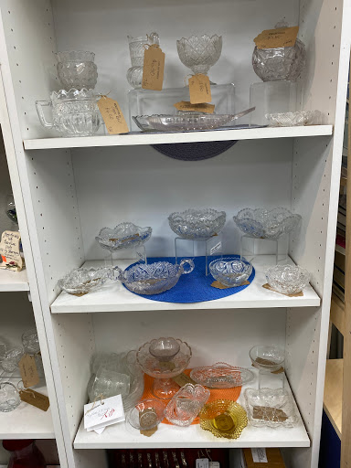 Thrift Store «Assistance League of the Foothill Communities Thrift Shop», reviews and photos, 8555 Archibald Ave, Rancho Cucamonga, CA 91730, USA