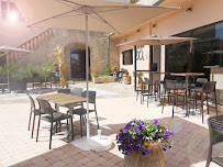 Atmosphère du Restaurant méditerranéen LE 65 BIS RESTAURANT à Vallauris - n°16