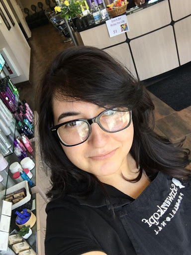 Beauty Salon «La Belle Chateau Salon & Spa», reviews and photos, 55 Mill St, Unionville, CT 06085, USA