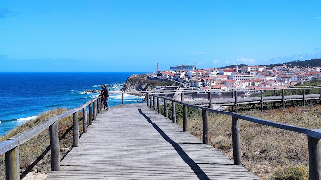 Free Parking With Ocean View - Marinha Grande
