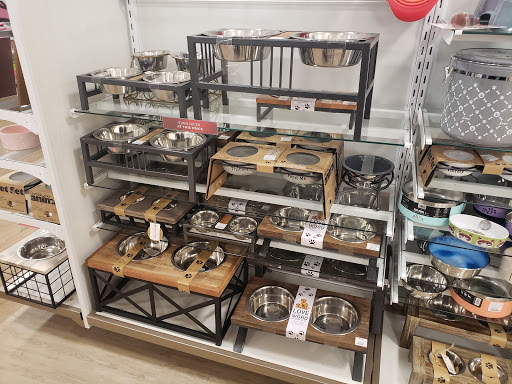 Department Store «HomeGoods», reviews and photos, 65 Commerce Way, Seekonk, MA 02771, USA